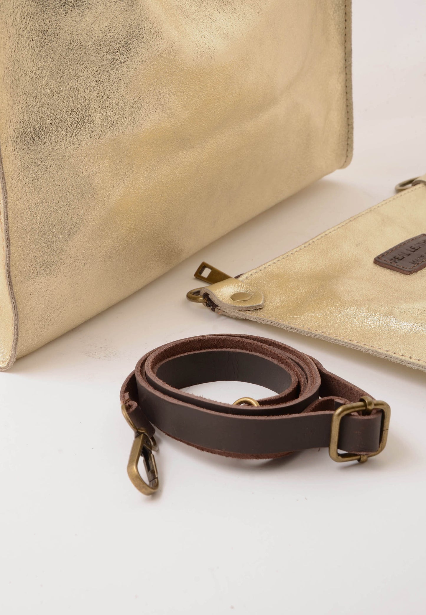 NUNZIA - Tote Bag Laminato SOFIA Oro