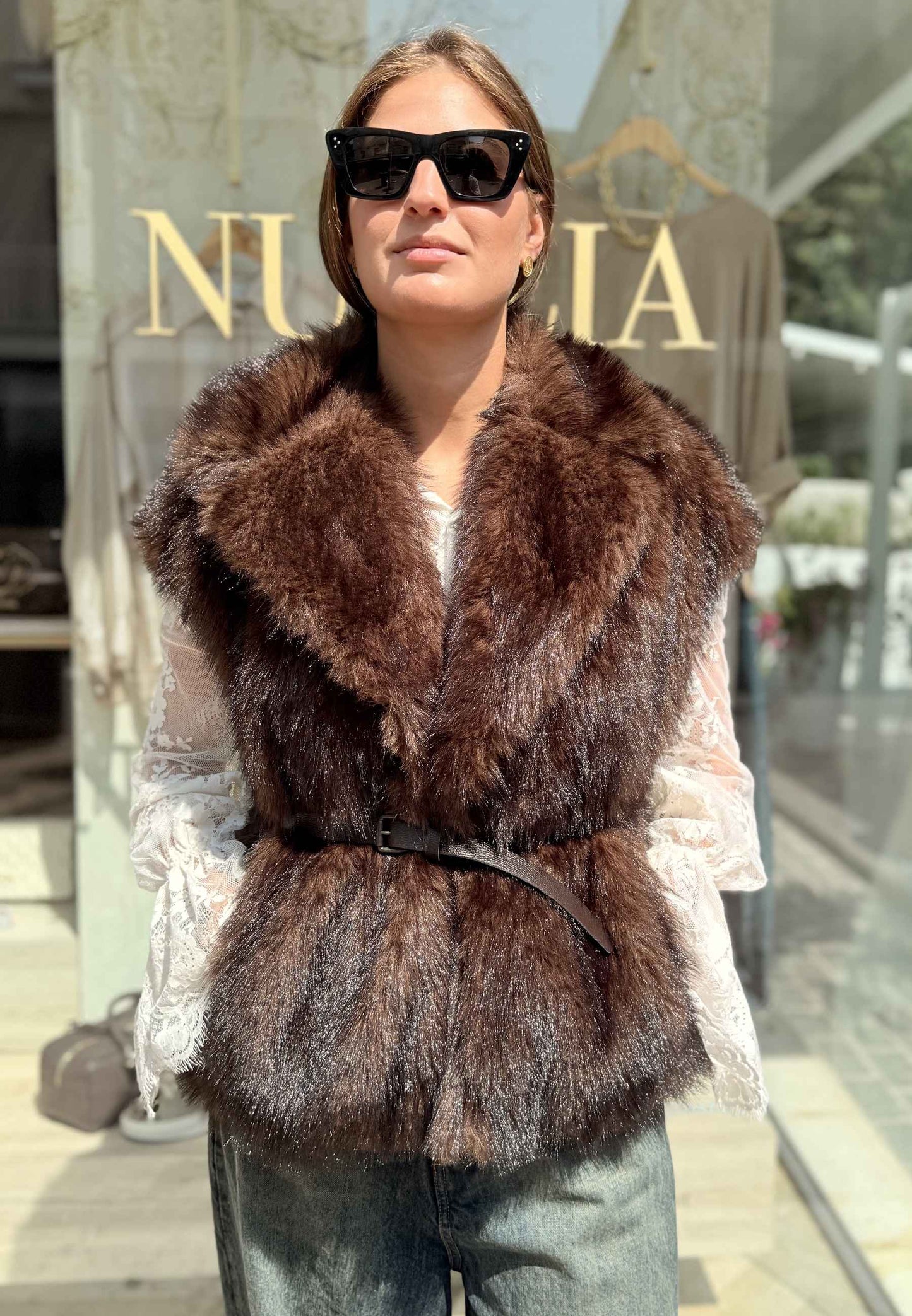 LE STREGHE - Gilet Ecopelliccia Con Cintura Moro