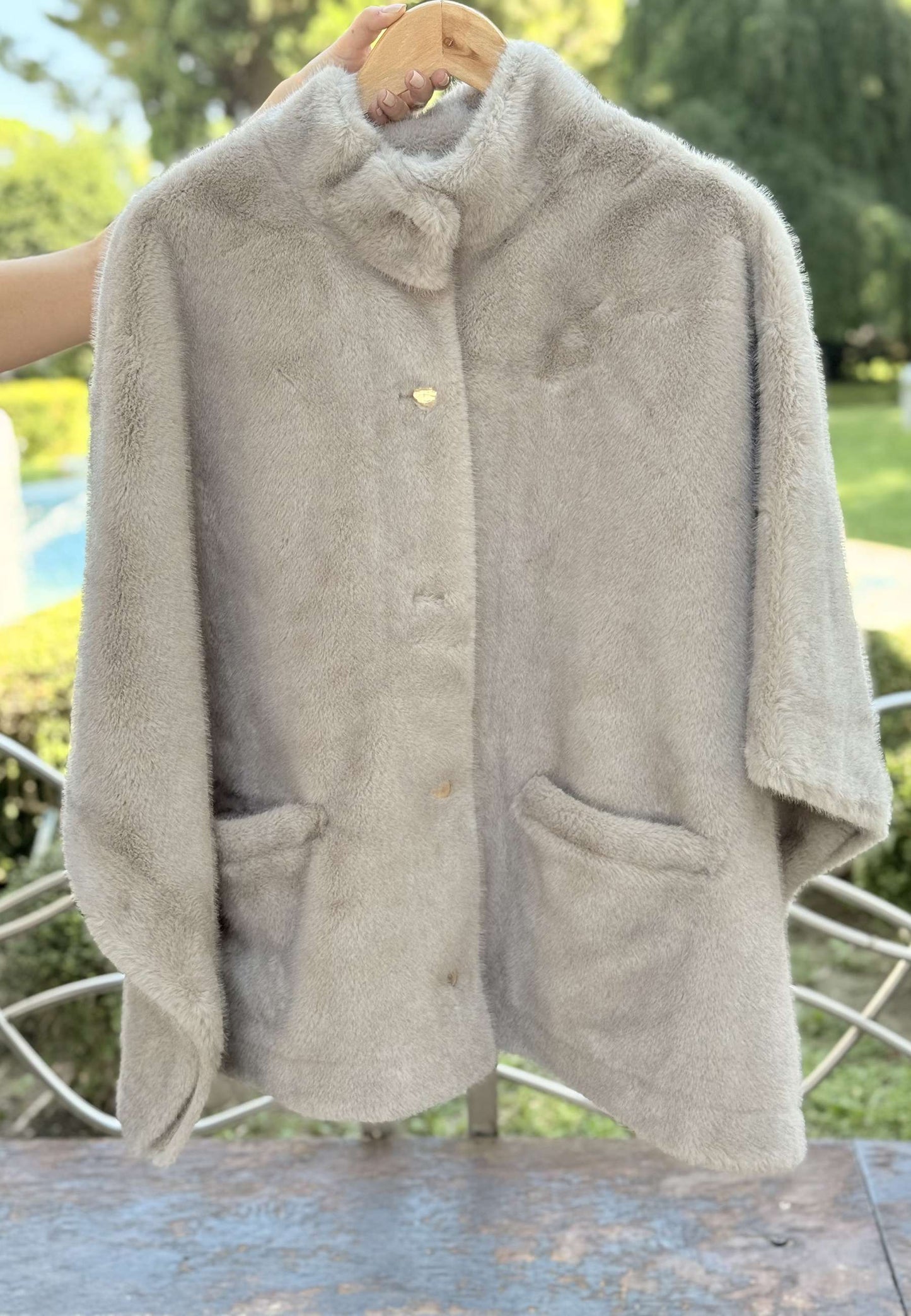 ALEX & MAX - Cappa In Ecopelliccia Grigio