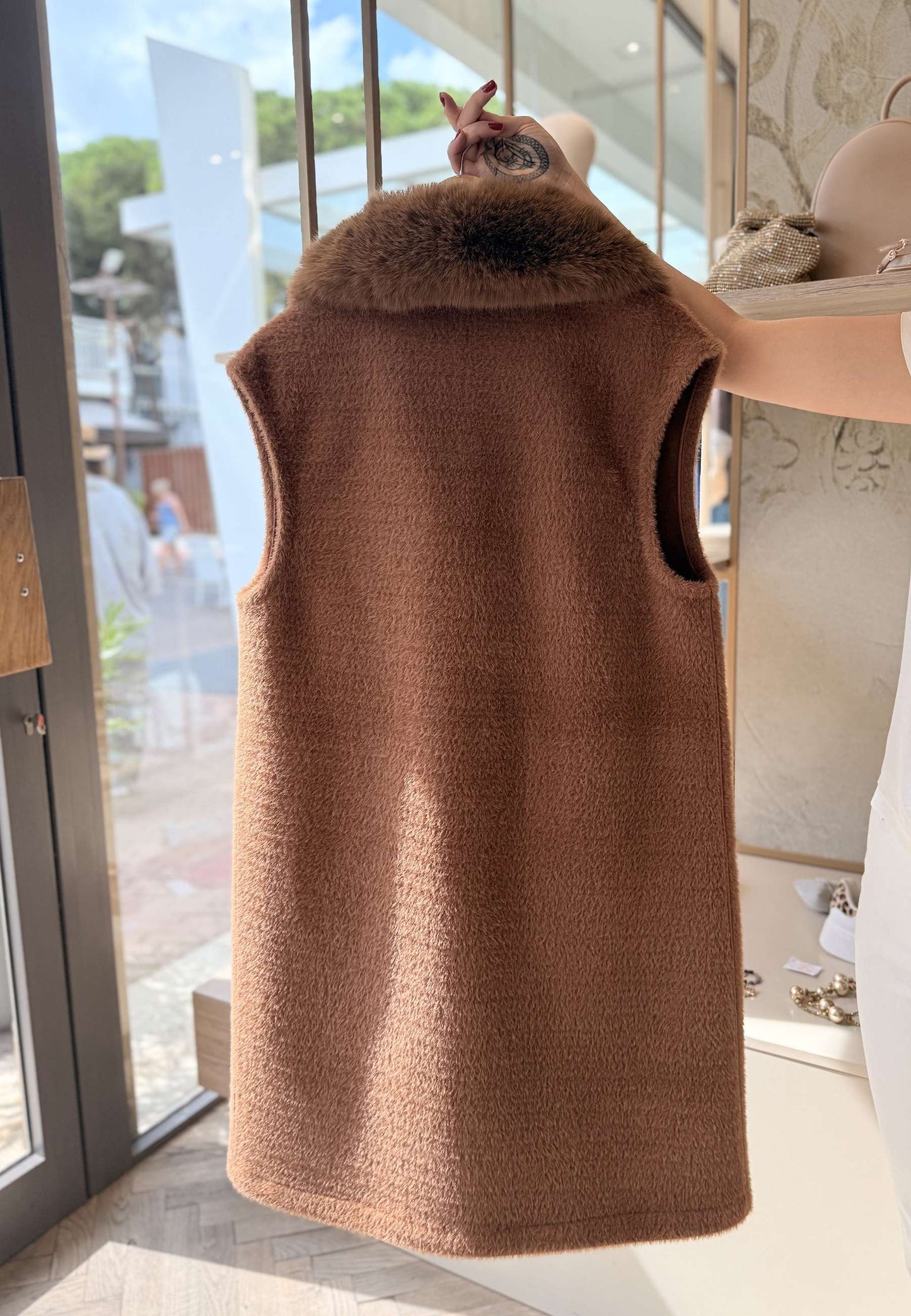 ALEX & MAX - Gilet Ecopelliccia Reverse Cammello