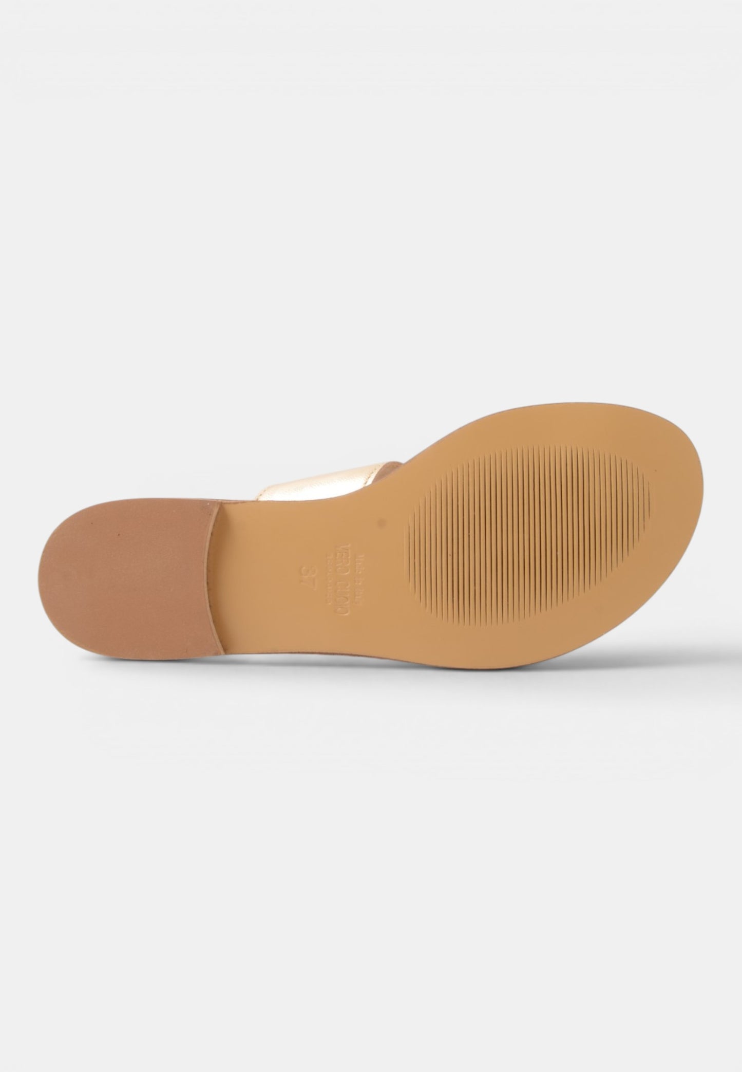 DIVINE FOLLIE - Sandalo Infradito Flat in Pelle Laminata Oro