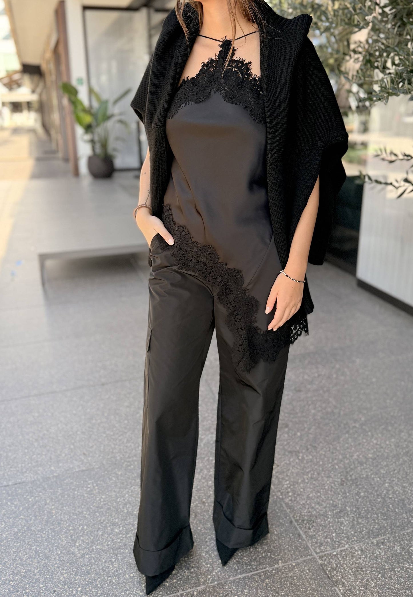 LE STREGHE - Pantalone Cargo In Taffetà Nero