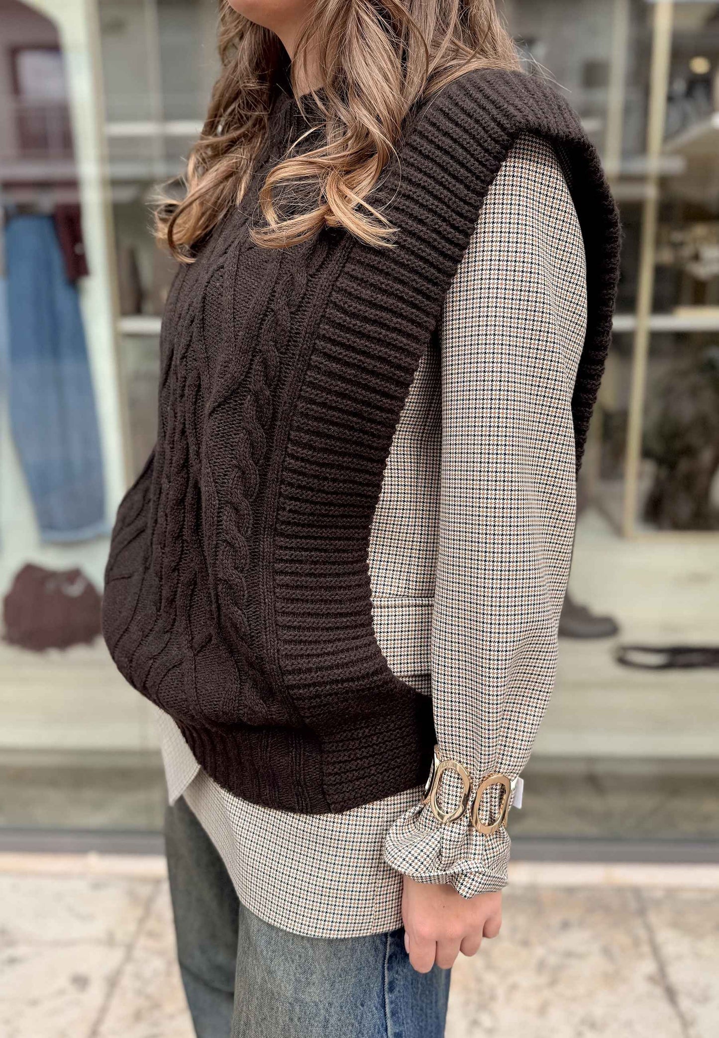 MOTEL - Maglia Smanicata Caffè