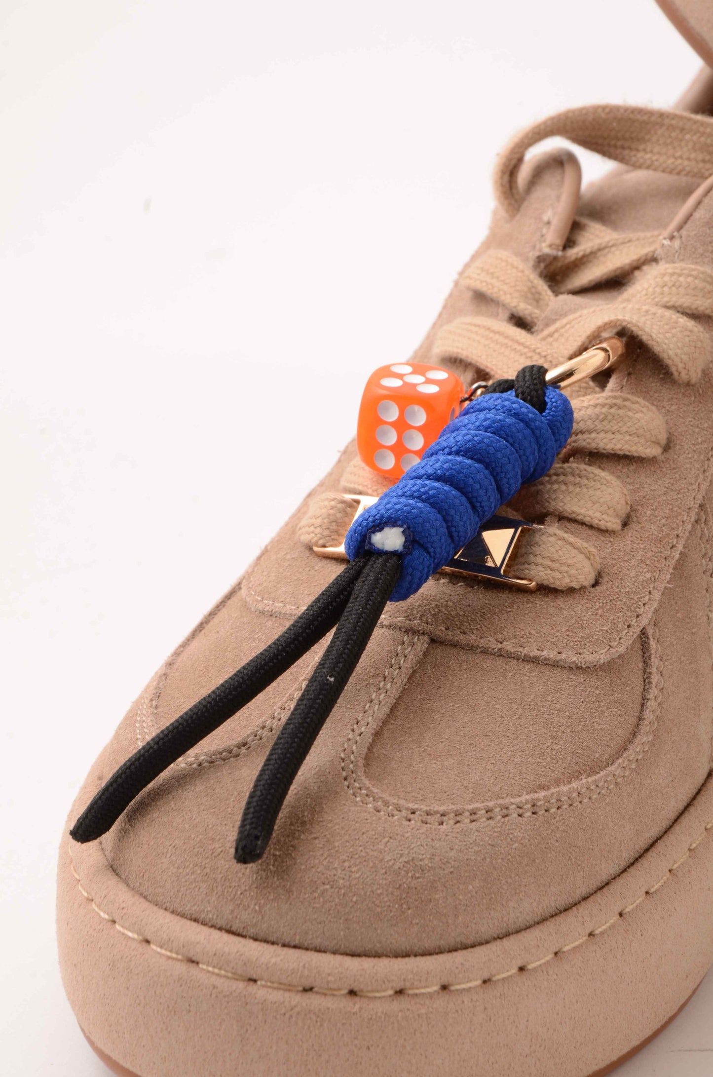 LA CARRIE - Sneakers Camoscio Charms Beige