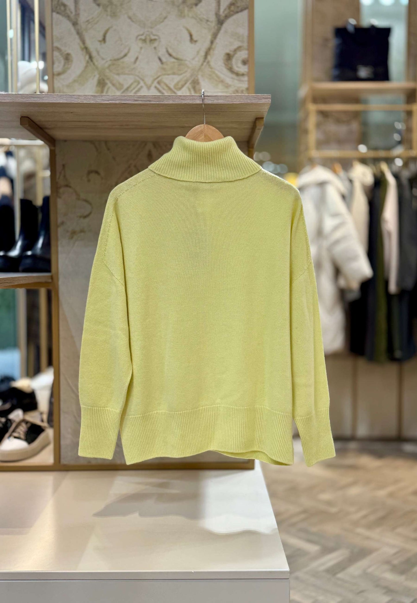 MOTEL - Pullover Dolcevita Giallo Chiaro