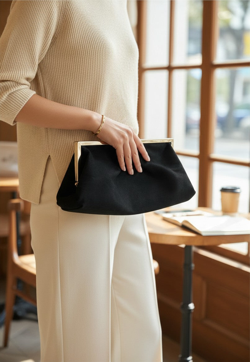 NUNZIA - Borsetta Clutch Scamosciata Nero