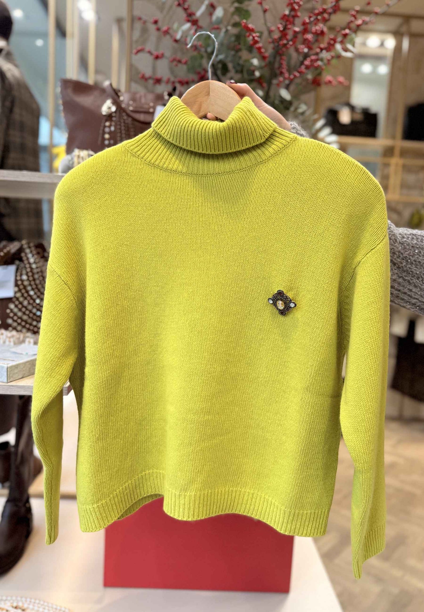 MOTEL - Pullover Dolcevita Spilla Lime