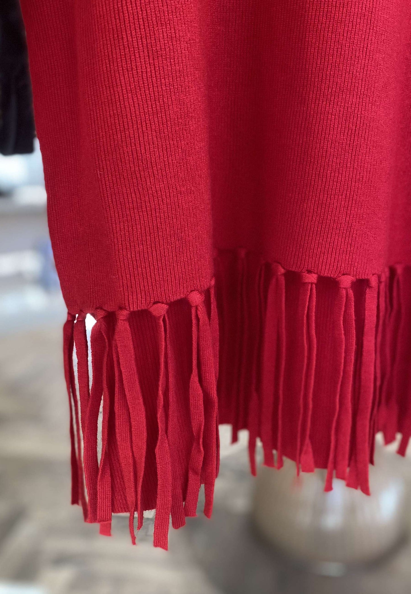 NUNZIA - Maglione Dolcevita Con Frange Rosso