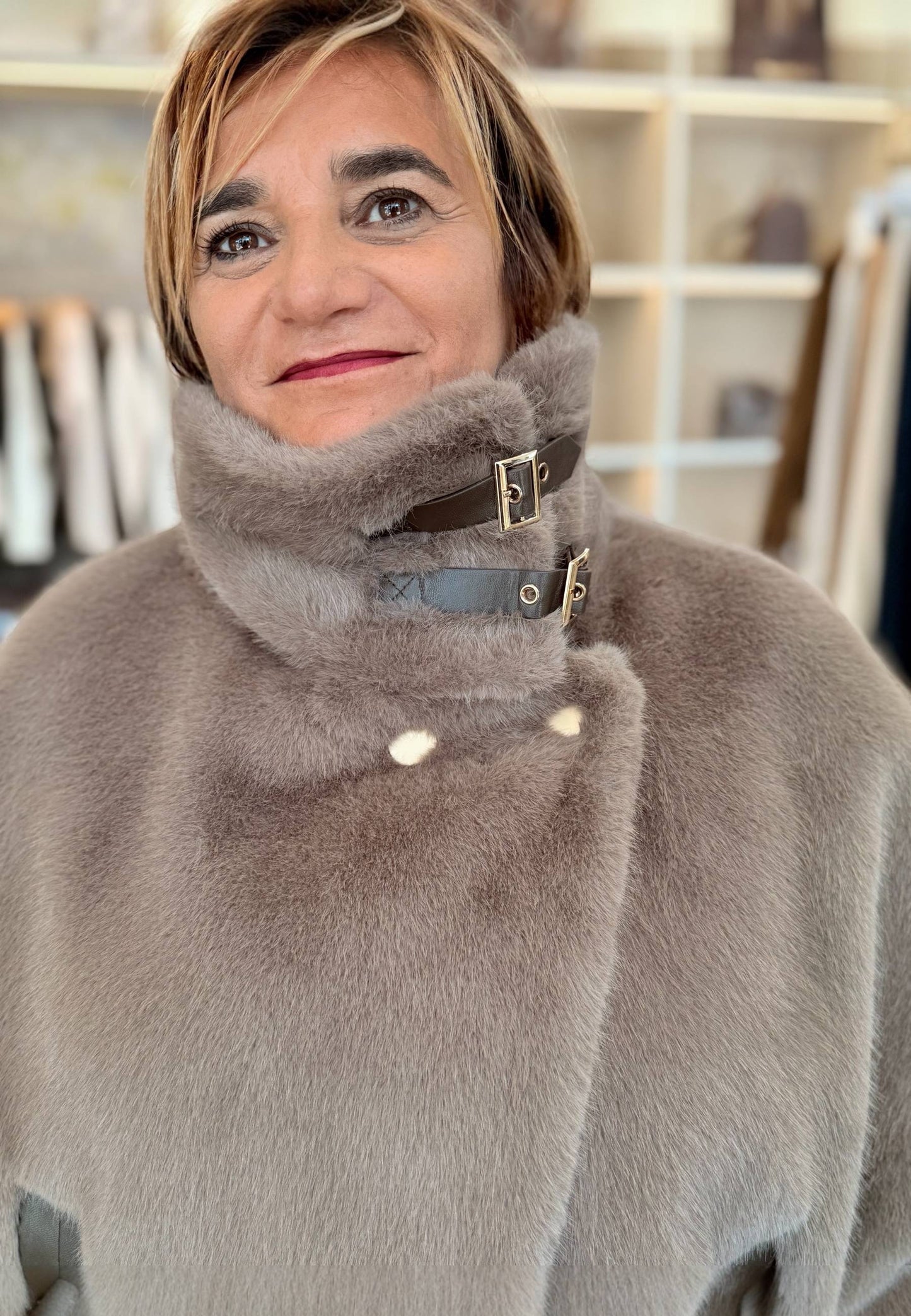 MOTEL - Kappa In Ecopelliccia Dark Taupe