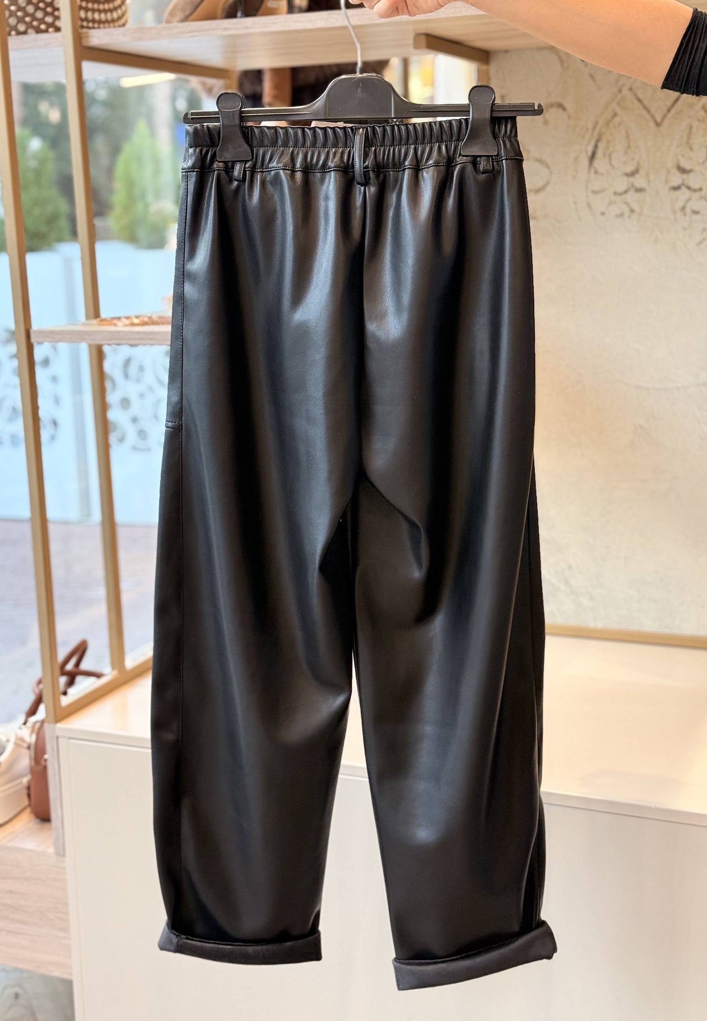 LE STREGHE - Pantalone In Ecopelle Nero