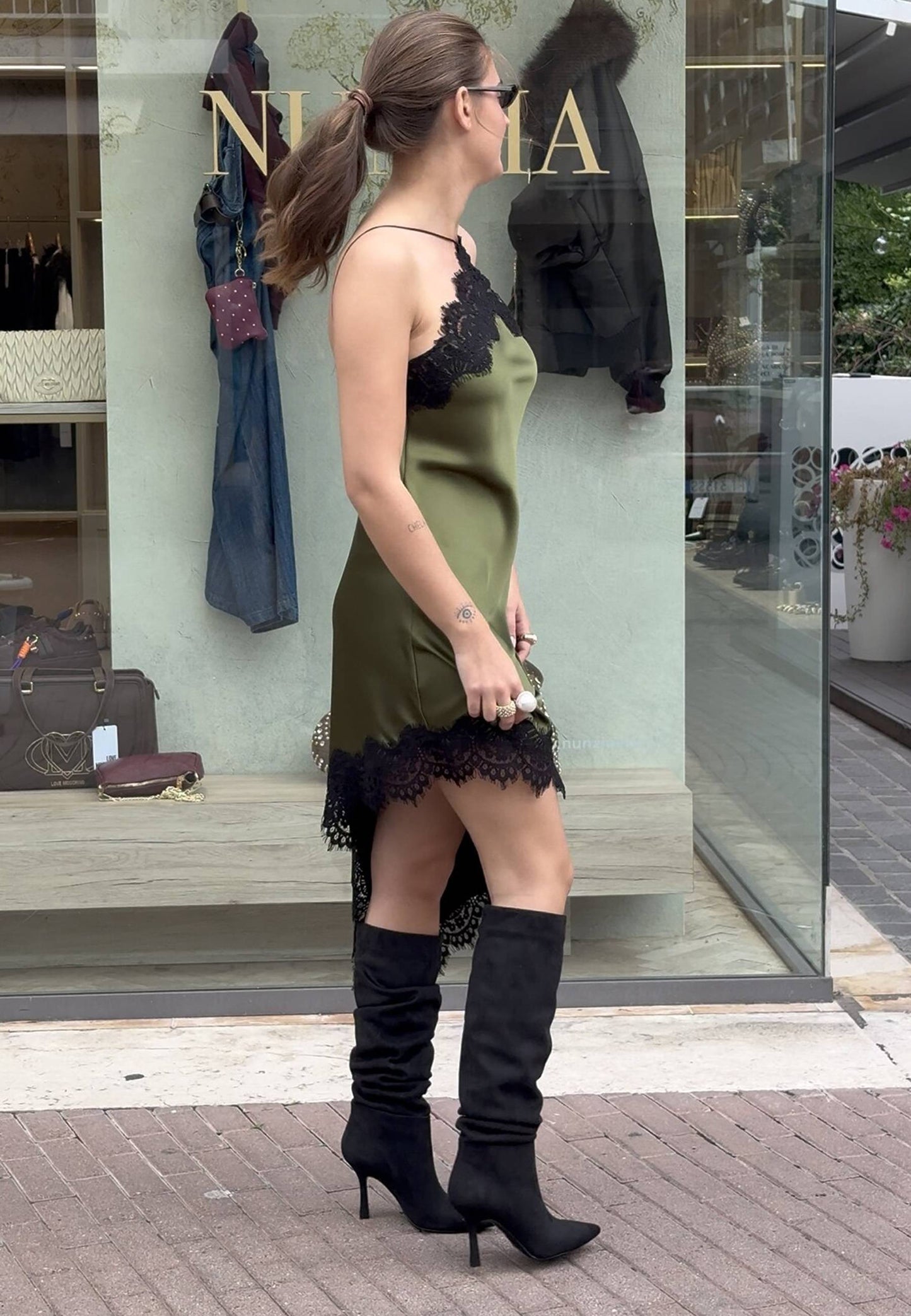 DIVINE FOLLIE - Stivale Camoscio Calza Nero