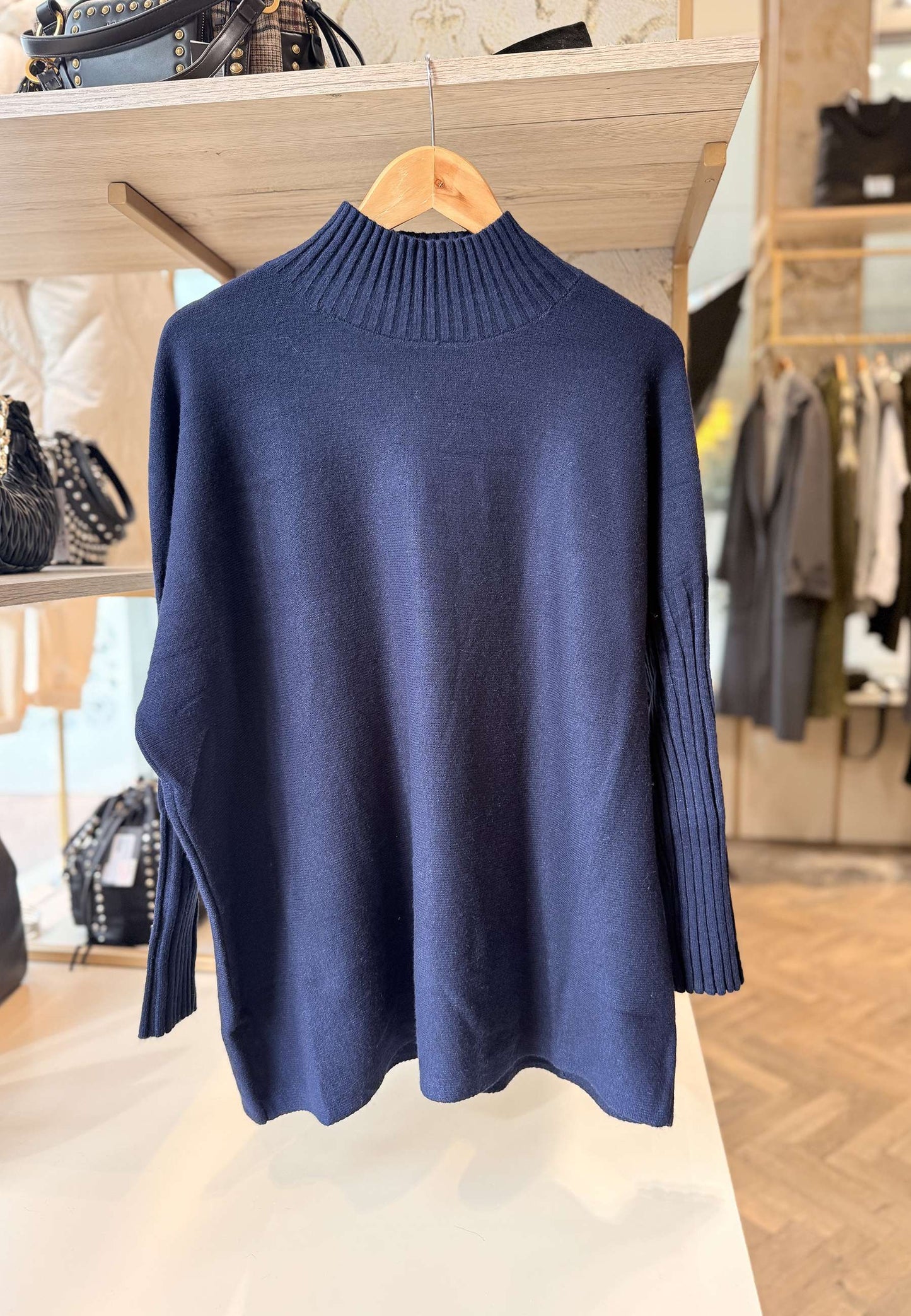 NUNZIA - Maglione Collo Cratere Blu