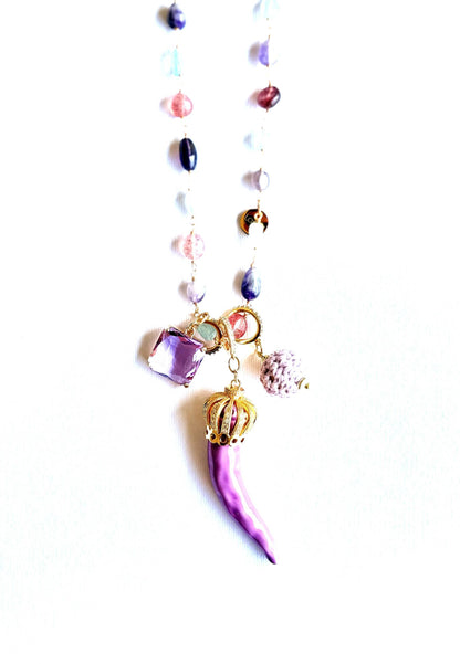 LARA11 - Collana Lunga Cornetti In Ceramica Lilla