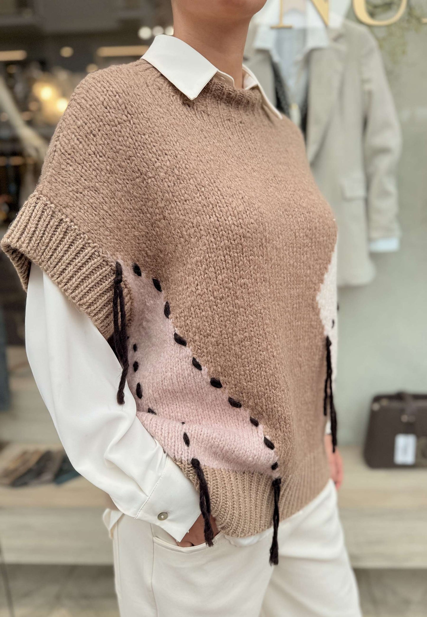 MOTEL - Gilet Over Rombi Camel