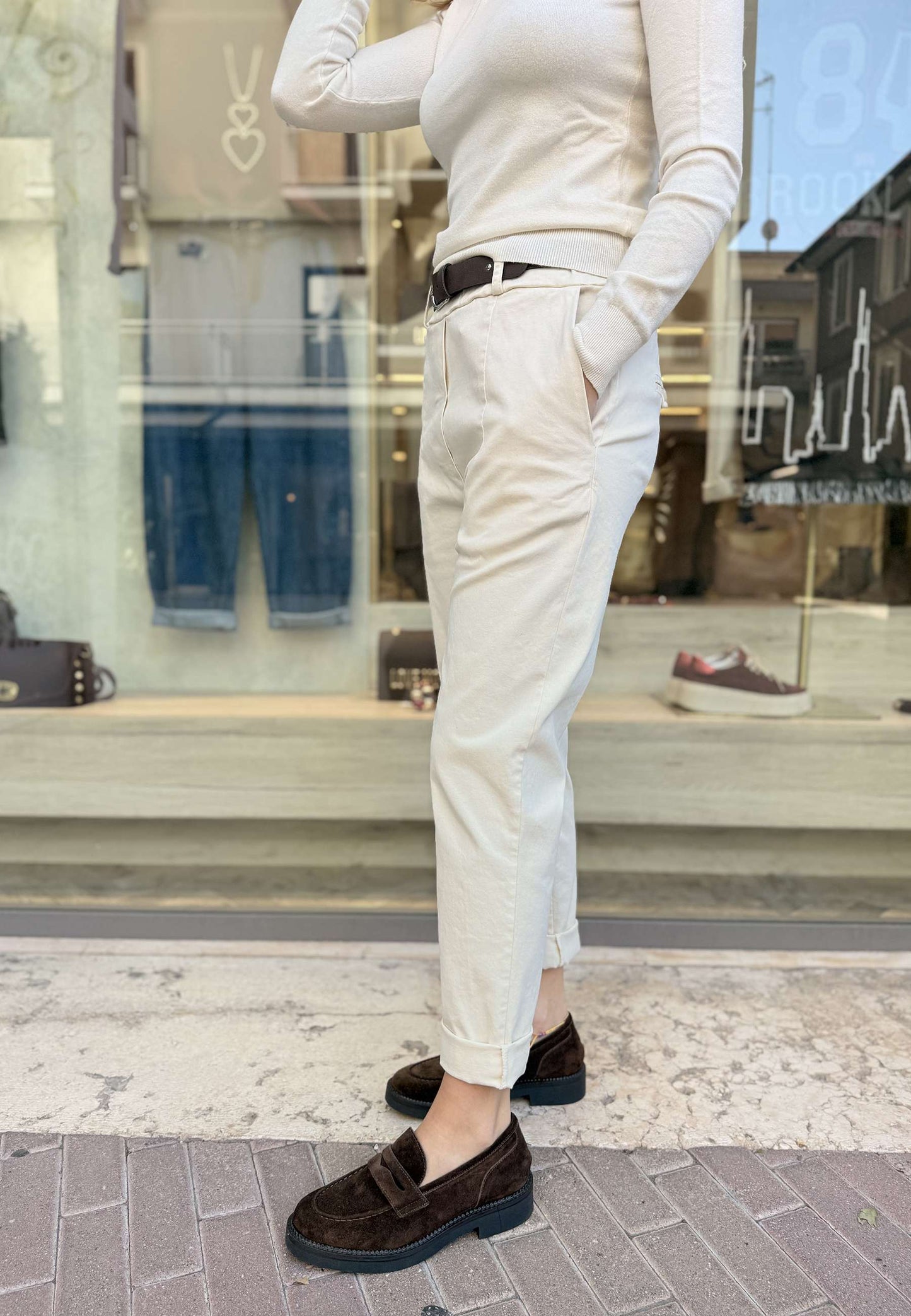 MOTEL - Pantalone Carrot Fit Panna