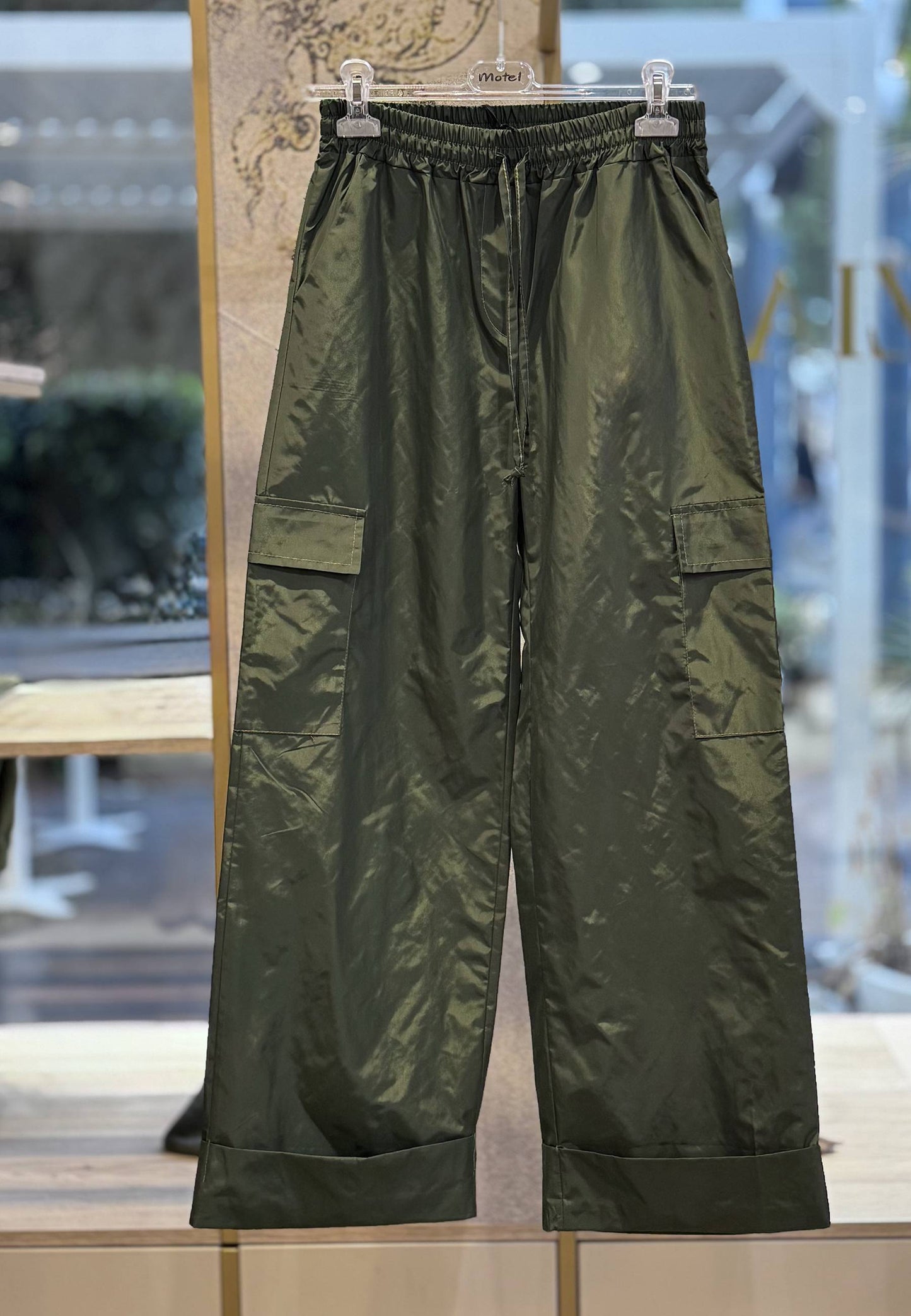 LE STREGHE - Pantalone Cargo In Taffetà Militare