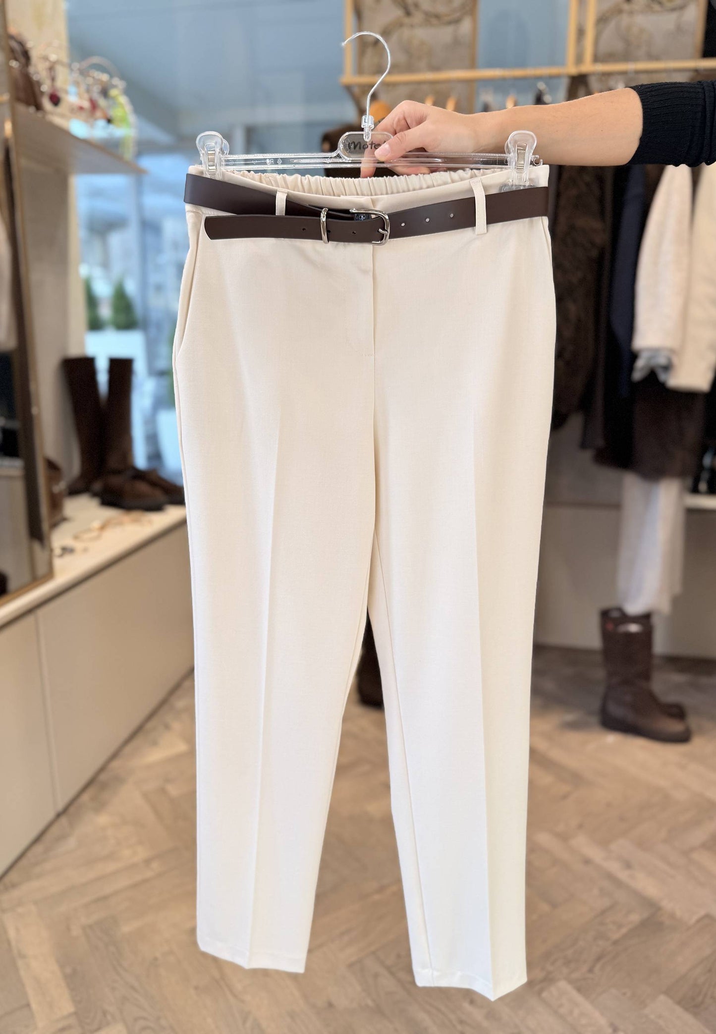 MOTEL - Pantaloni Con Cintura Avorio