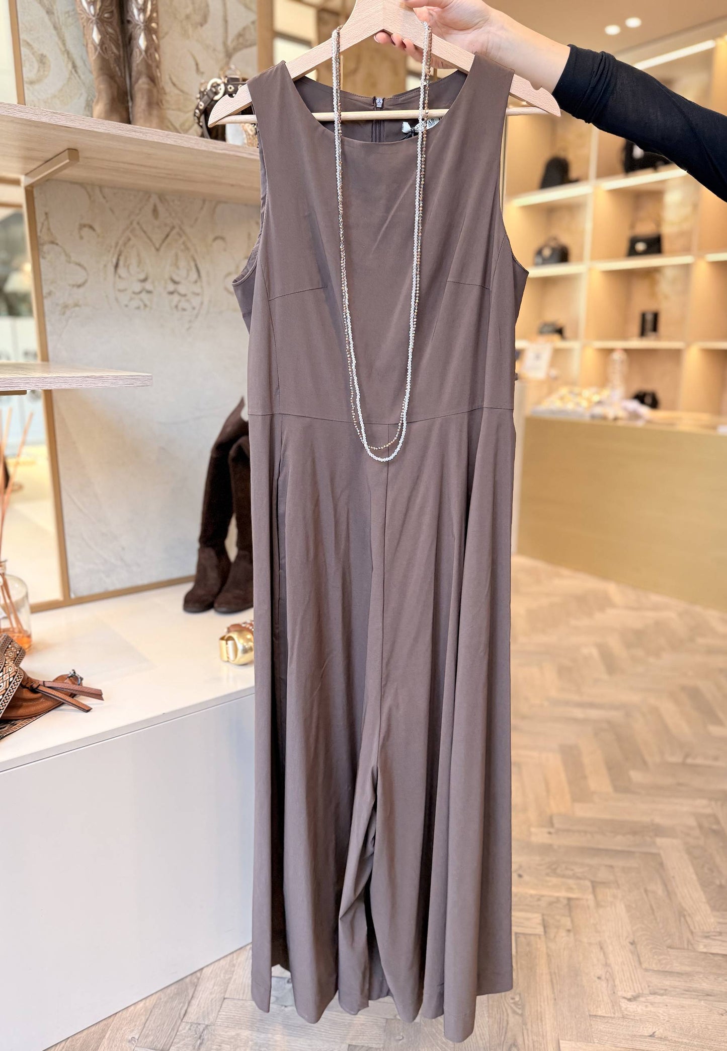 SUSY STAR CURVY - Tuta Bengalina + Collana Moro