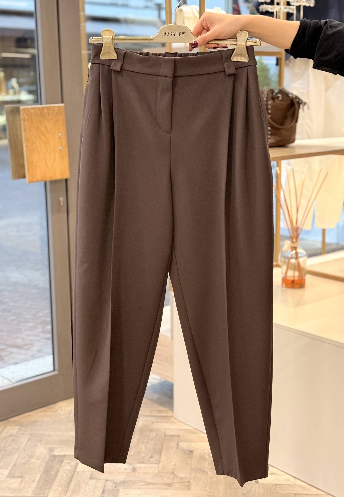 MARYLEY - Pantalone Barrel Fluido Moro