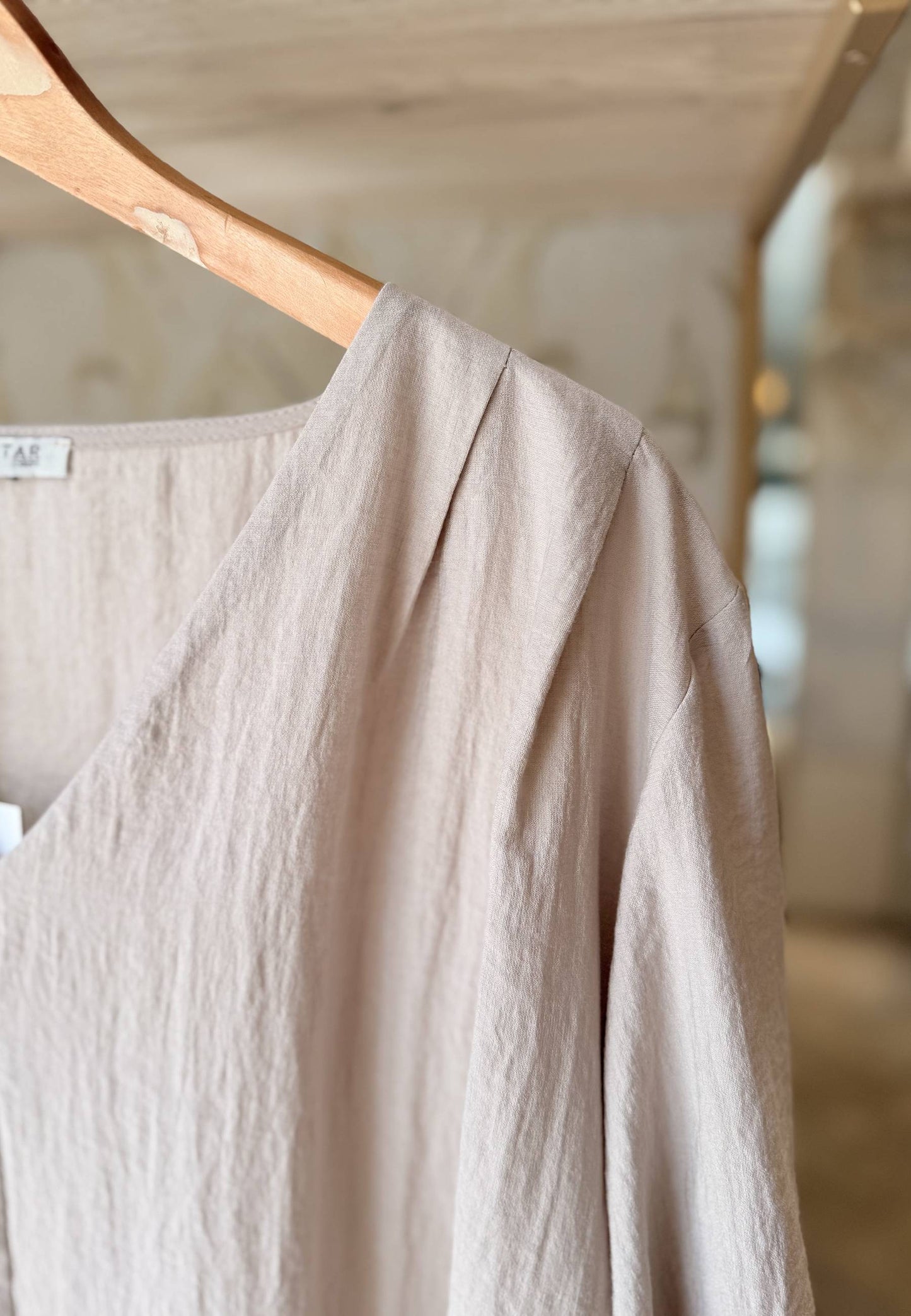 SUSY STAR CURVY - Blusa Scollo V Gesso