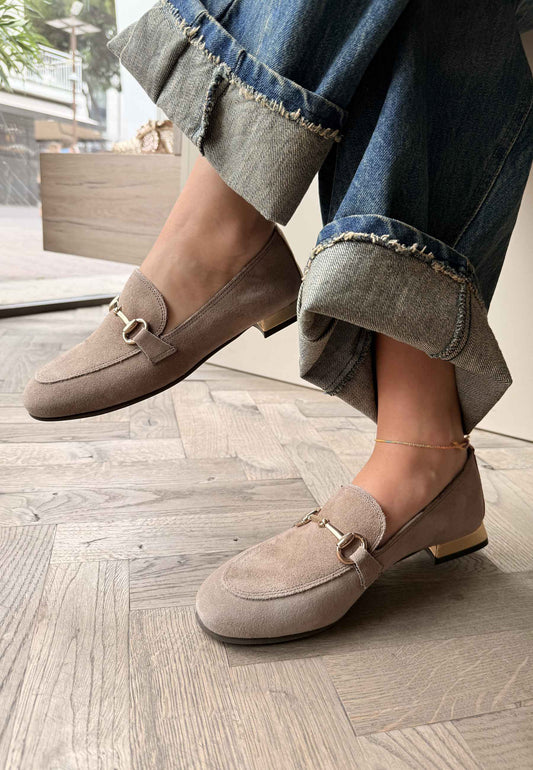 DIVINE FOLLIE - Mocassino Morsetto Camoscio Taupe