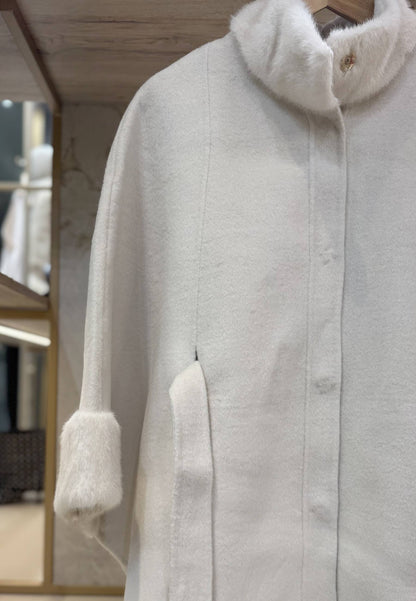 ALEX & MAX - Poncho Con Ecopelliccia Avorio