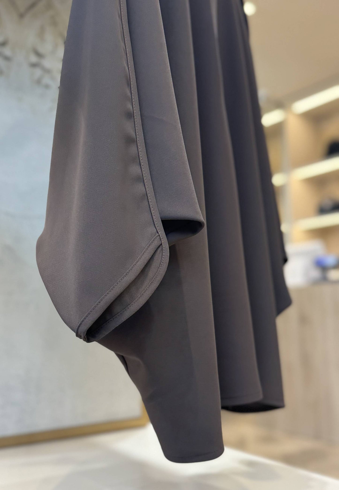 SUSY STAR CURVY - Blusa Over Fluida Moro
