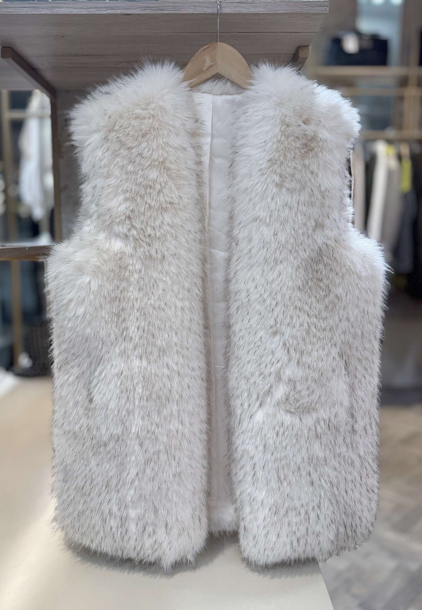 ALEX & MAX - Gilet In Ecopelliccia Panna