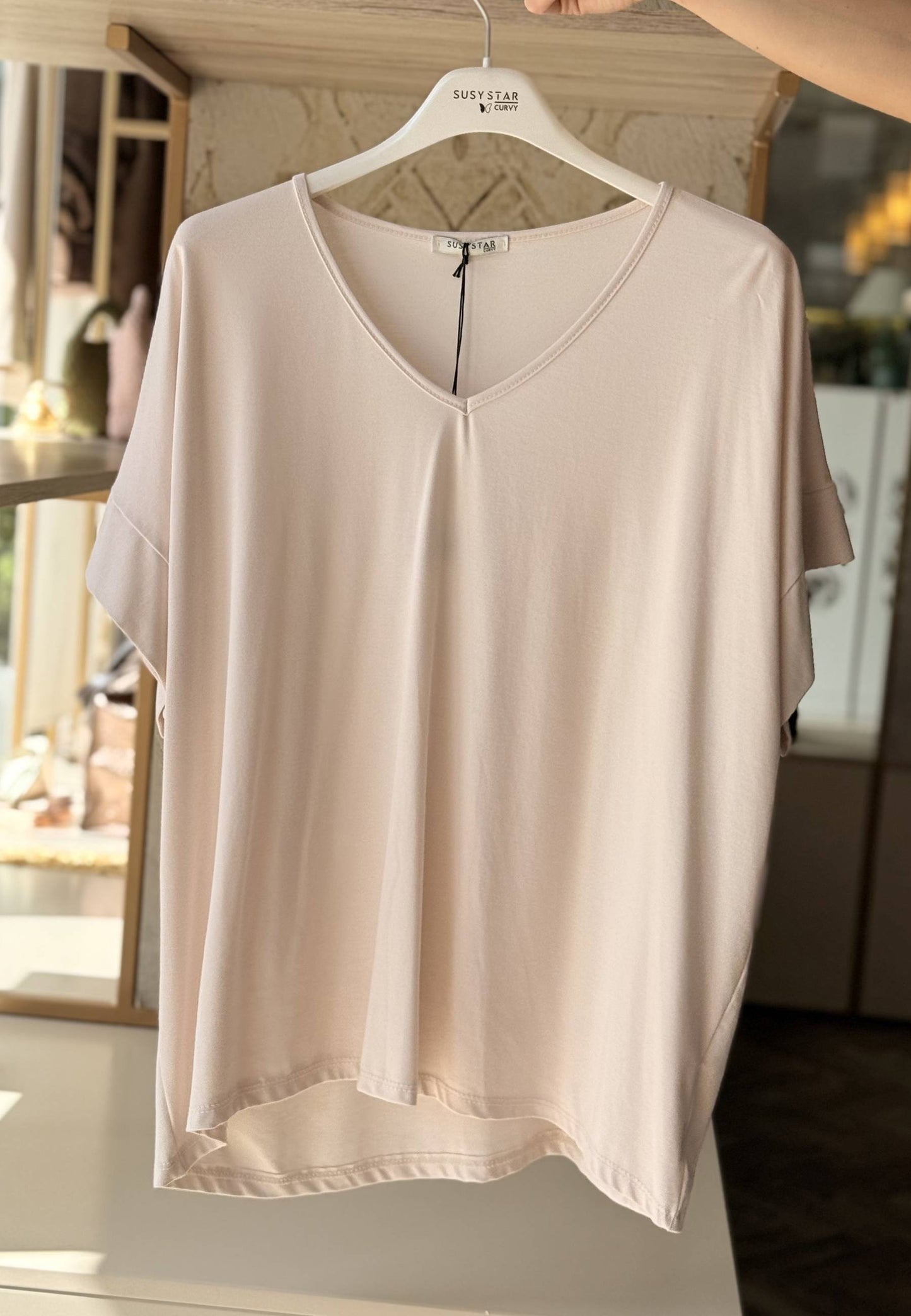 SUSY STAR CURVY - Completo Blusa V + Pantaloni Rosa Nude