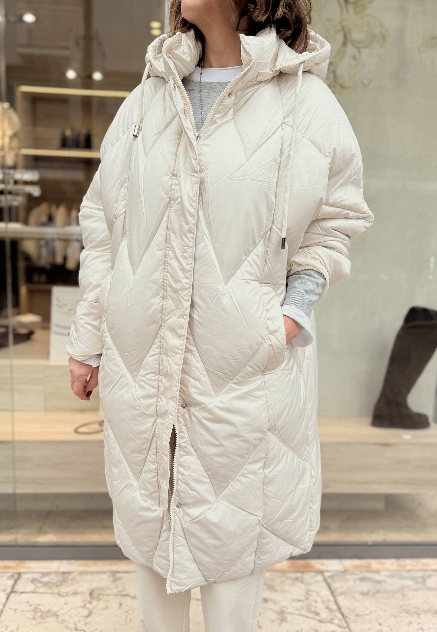 LE STREGHE - Piumino Over Panna