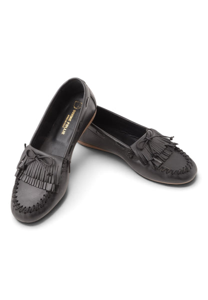 DIVINE FOLLIE - Mocassino Con Frangia e Laccetto Nero