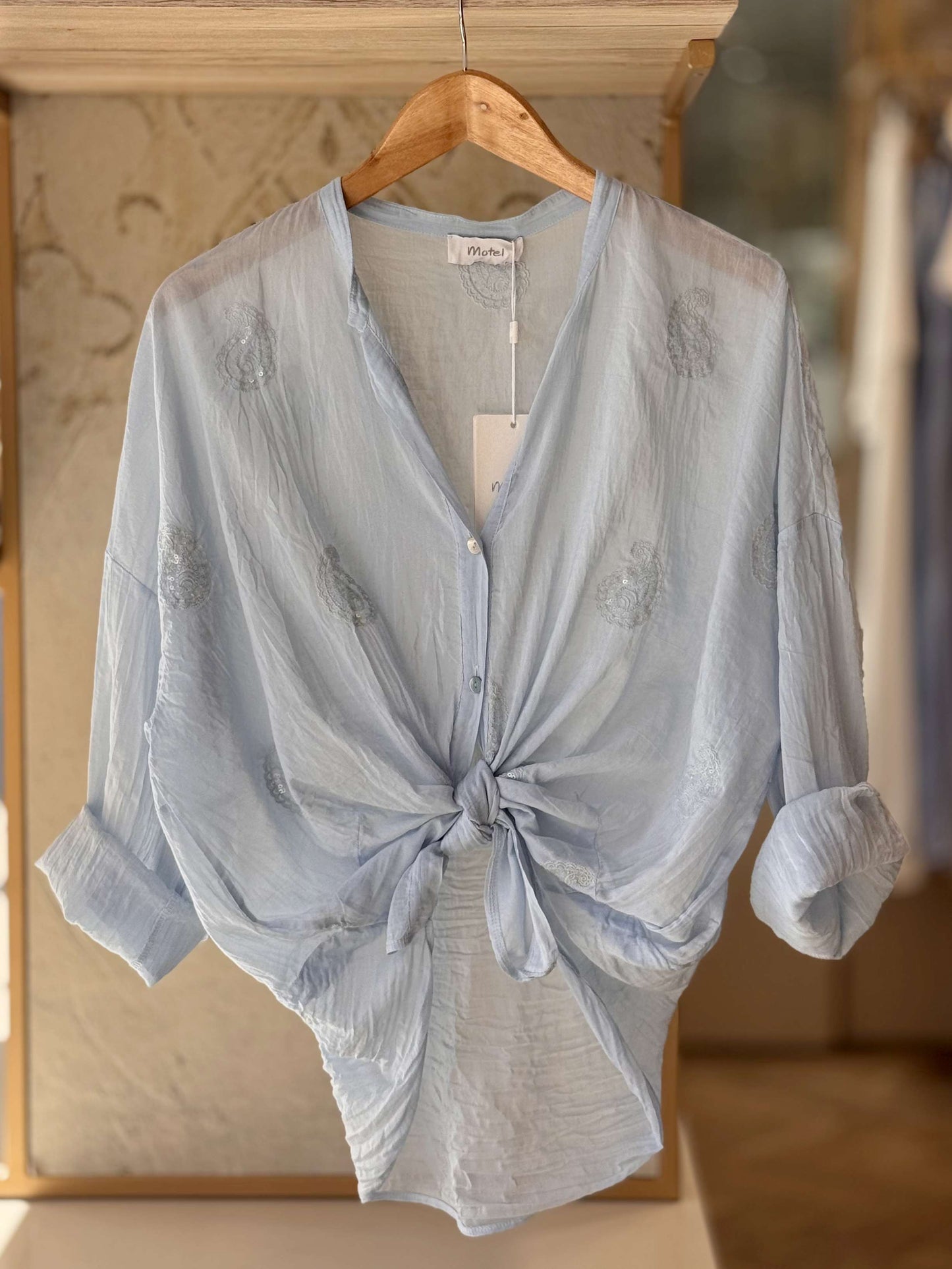 MOTEL - Camicia Ricamo Paillettes Celeste