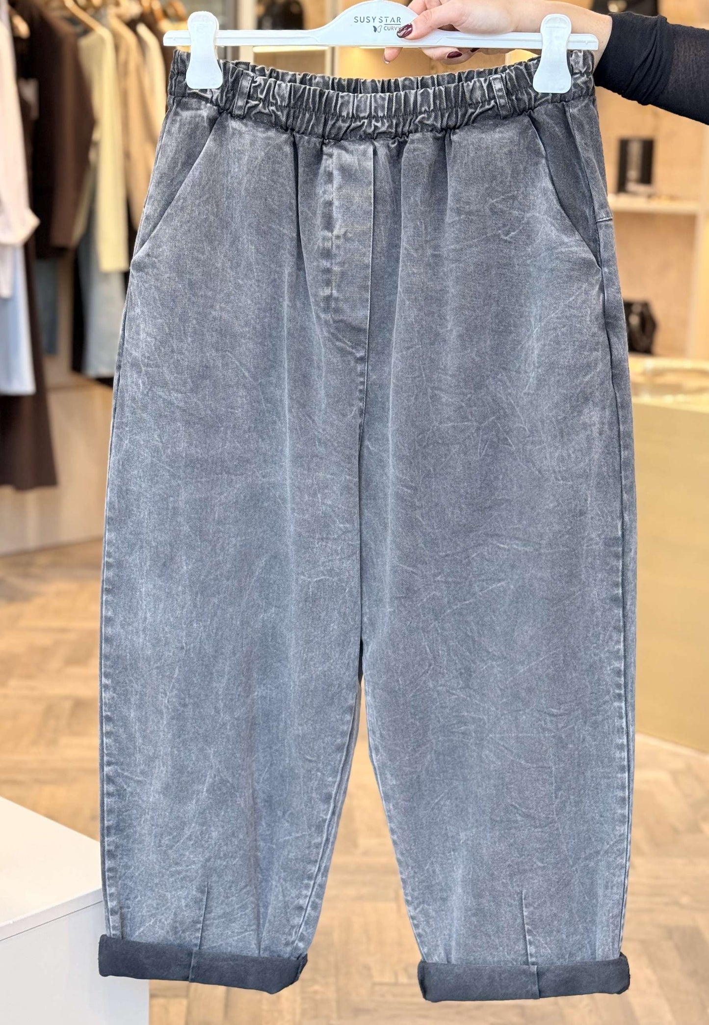 SUSY STAR CURVY - Jeans Ballon Marmorizzato Nero