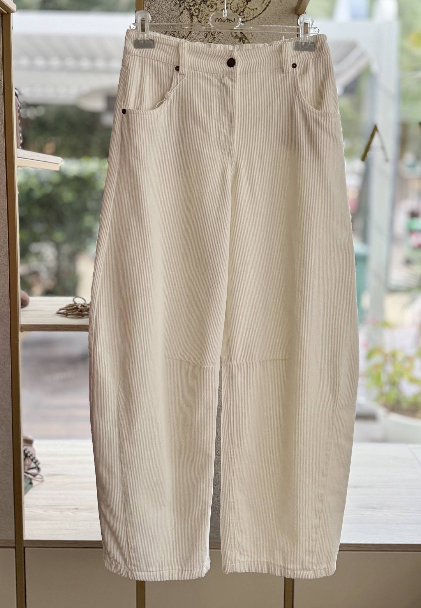MOTEL - Pantalone Barrel A Costine Avorio
