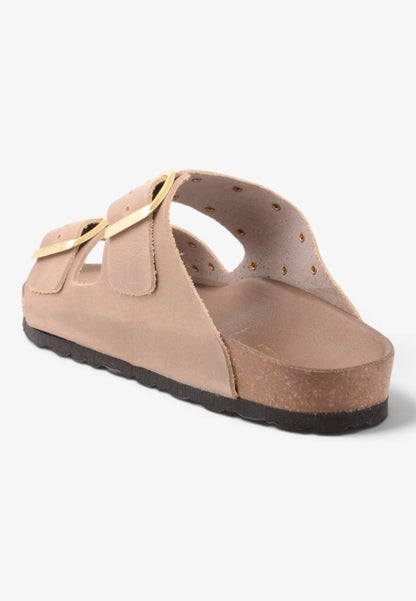 DIVINE FOLLIE - Ciabatta  Nabuk Con Borchie E Doppia Fibbia Beige