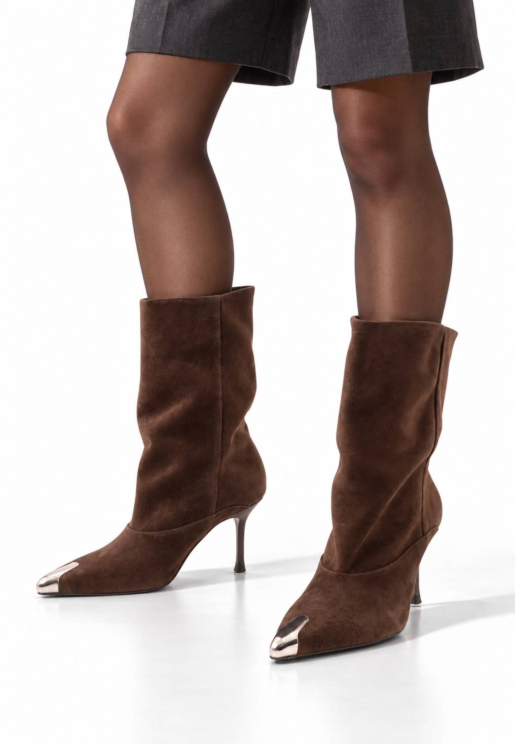 DIVINE FOLLIE - Stivaletto Camoscio Con Punta Metallica Moro