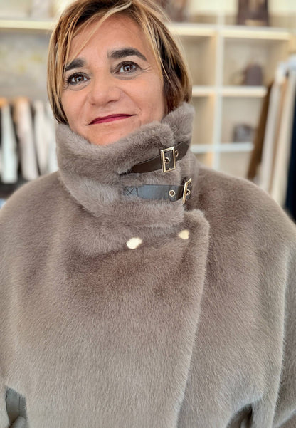 MOTEL - Kappa In Ecopelliccia Dark Taupe