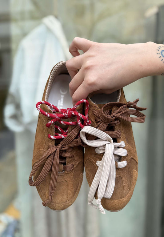 DIVINE FOLLIE - Sneakers in suede Cuoio