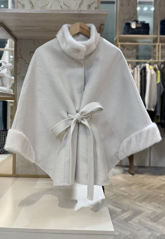 ALEX & MAX - Poncho Con Ecopelliccia Avorio