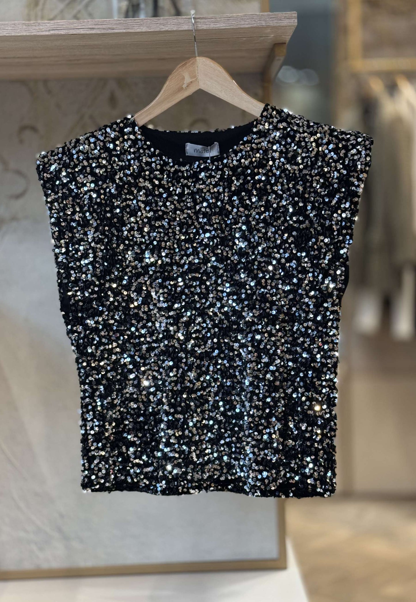 MOTEL- Canotta Spalla Larga In Paillettes Nero/Argento
