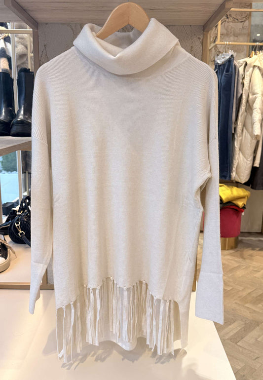 NUNZIA - Maglione Dolcevita Over Frange Panna