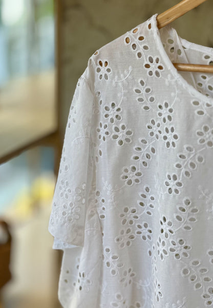 SUSY STAR CURVY - T-Shirt Pizzo San Gallo Bianco
