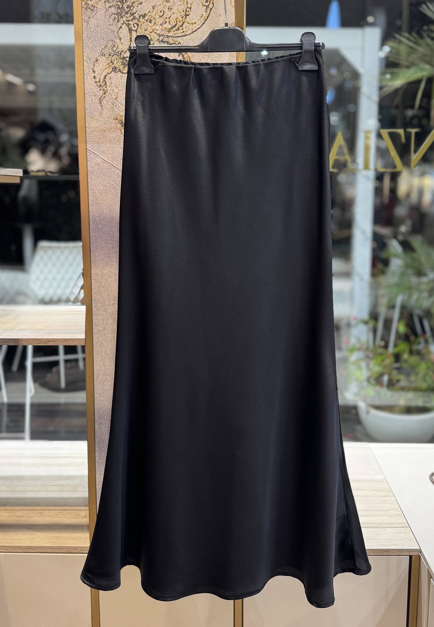 LE STREGHE - Gonna Midi In Raso Nero